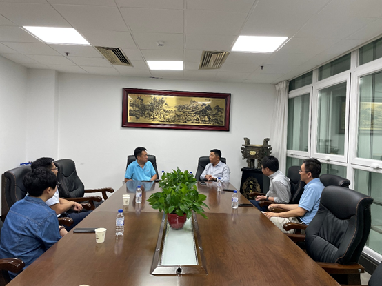 趙軍書記與學院上海校友會秘書長交流座談 共謀技術轉移新路徑